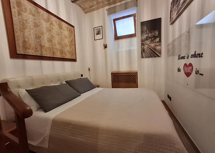 Apartment Elegante Immerso Nei Fori Imperiali *