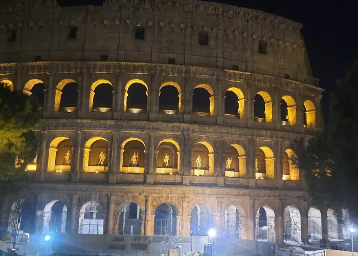 Elegante Immerso Nei Fori Imperiali Apartment Rom